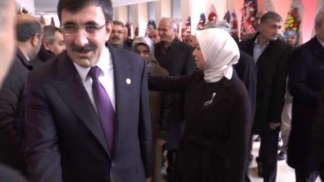 AK Parti Genel Başkan Yardımcısı Öznur Çalık: - 15 Temmuz Gecesinde Bu Ülkeyi Savunan...