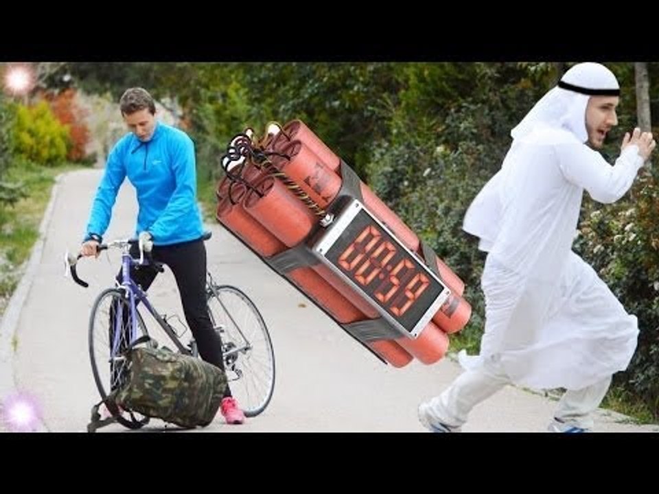 MOST SAVAGE ARAB PUBLIC BOMB SCARE PRANKS ! - video Dailymotion