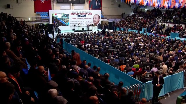 Başbakan Yıldırım: '(696 sayılı KHK'nın 121. maddesiyle ilgili tartışmalar) Bunun karşısında durmak darbecilere cesaret vermektir' - EDİRNE