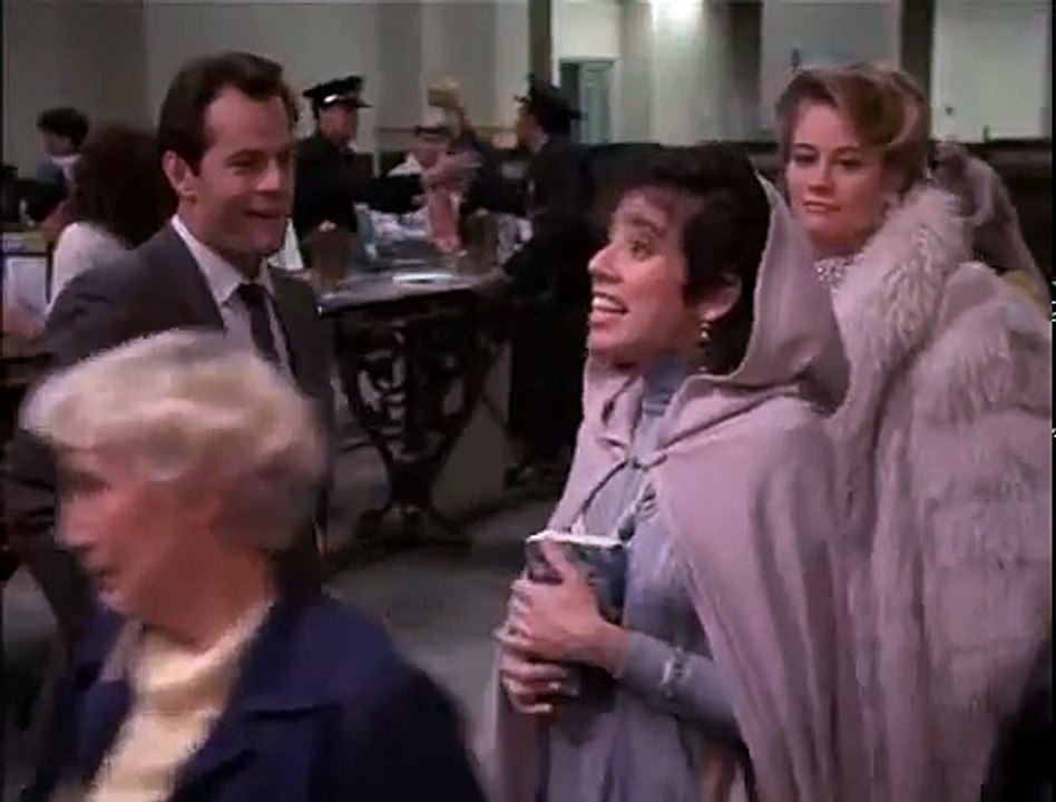Moonlighting    S01E05    Next Stop mur.der
