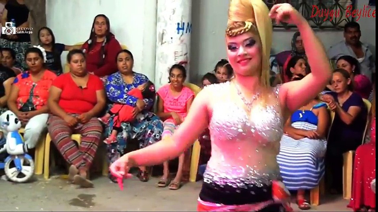 Roman Havası Severler| Ağır Romana Tüm Bayanlar Baktı Kaldı