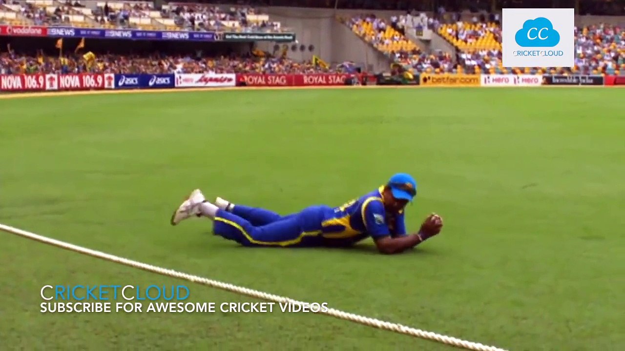 Best Fielding in the Cricket History - Acrobatic Fielding !! (Please Comment ur favorite)