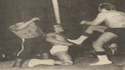 Perro Aguayo vs Sangre Chicana vs Villano III vs El Faraón |EMLL(CMLL) Coliseinos vs UWA(Toreo) Independientes 11/09/84