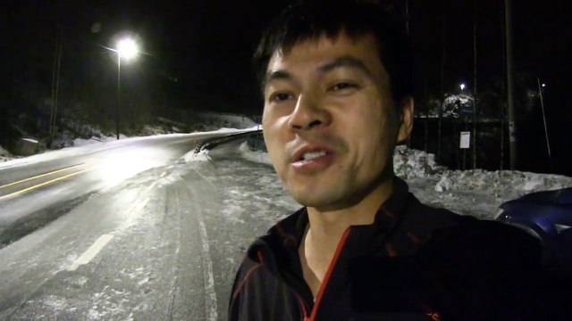 Energy saving auto dimming street lights