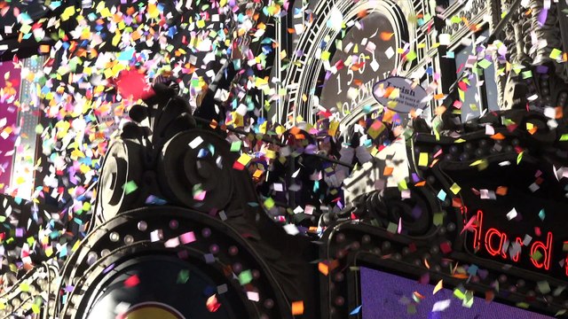 Times Square New Year's Eve 2018 Confetti Test