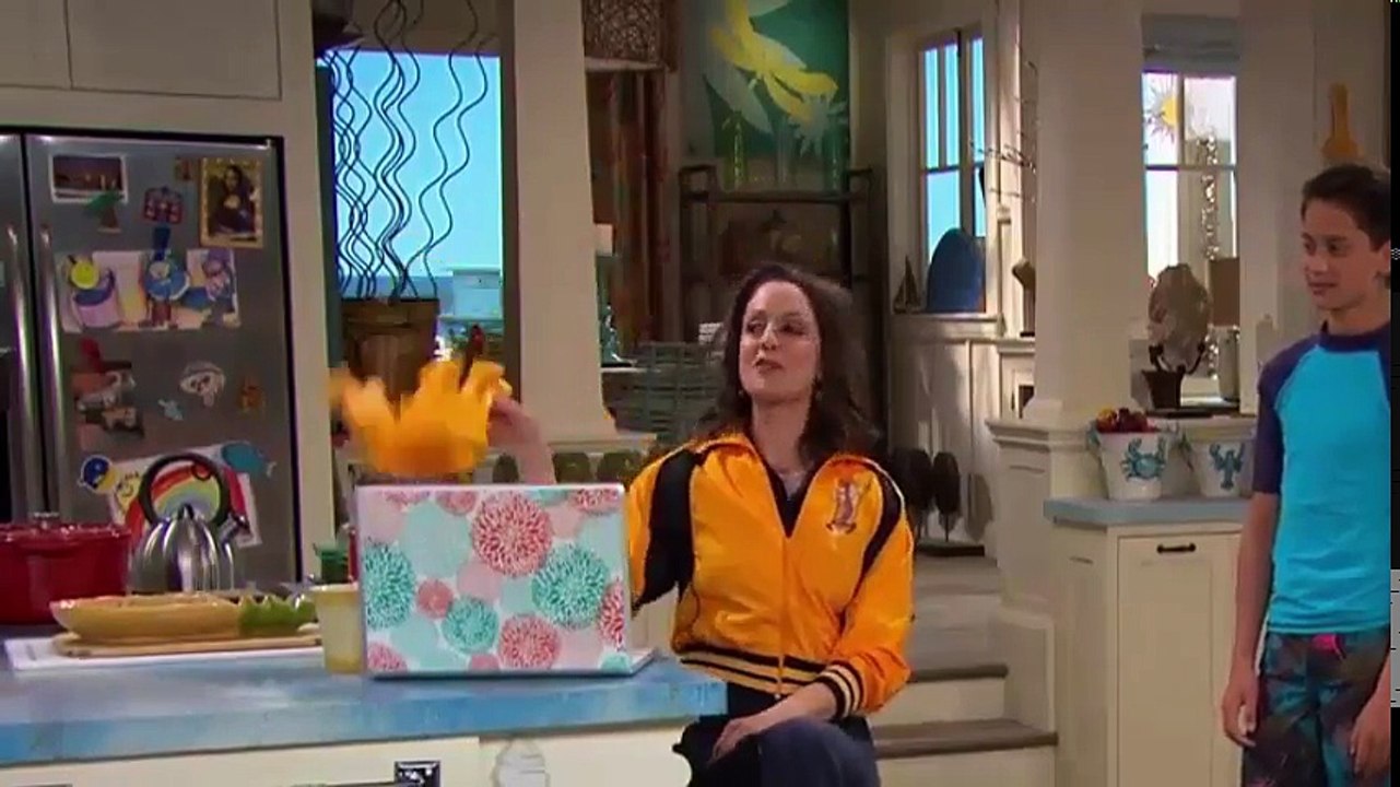 Liv And Maddie S04E08 Roll Model a Rooney