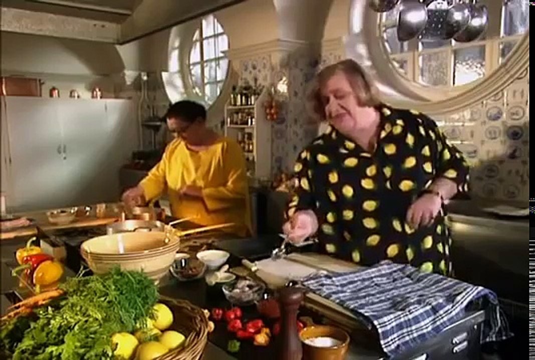 Two Fat Ladies S02E01 Cocktail Party