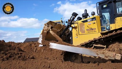 Caterpillar D6T LGP  Bulldozer working