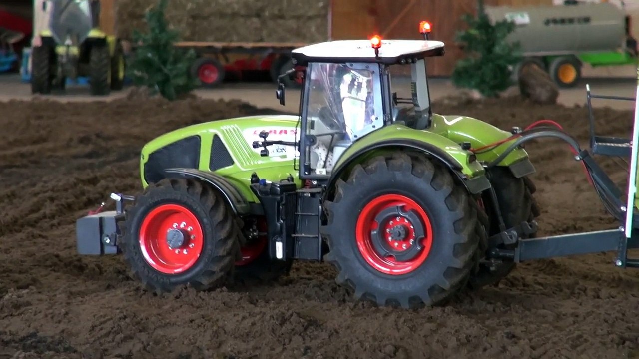 BIG RC TRACTORS ACTION / MB TRAC / CLAAS / FENDT / McCormick