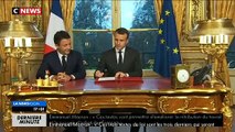 En signant en direct à la télé 3 lois,  Emmanuel Macron annonce vouloir supprimer entièrement la taxe d’habitation en 20