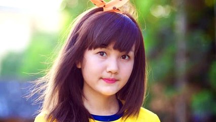 Bằng cách nào đó cô ấy đã lột xác hoàn trở nên xinh đẹp