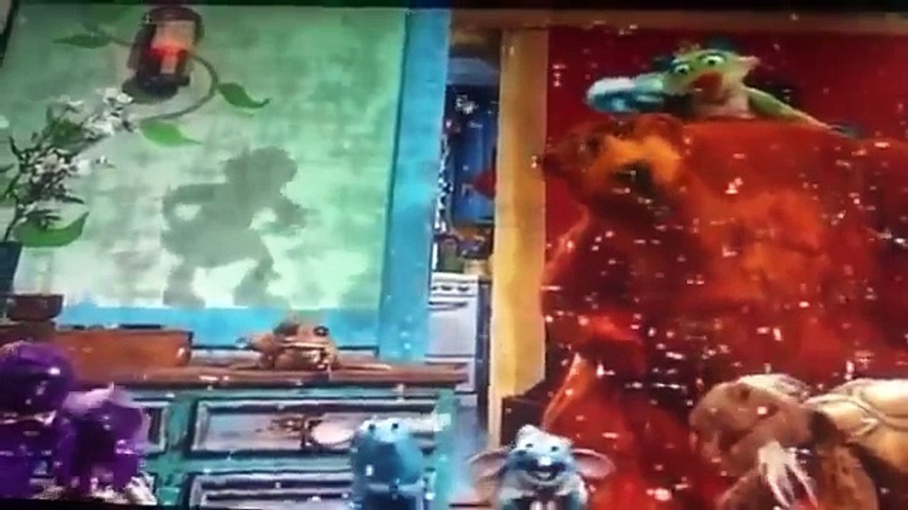 Bear in the big blue house Shadow Princess and the frog song