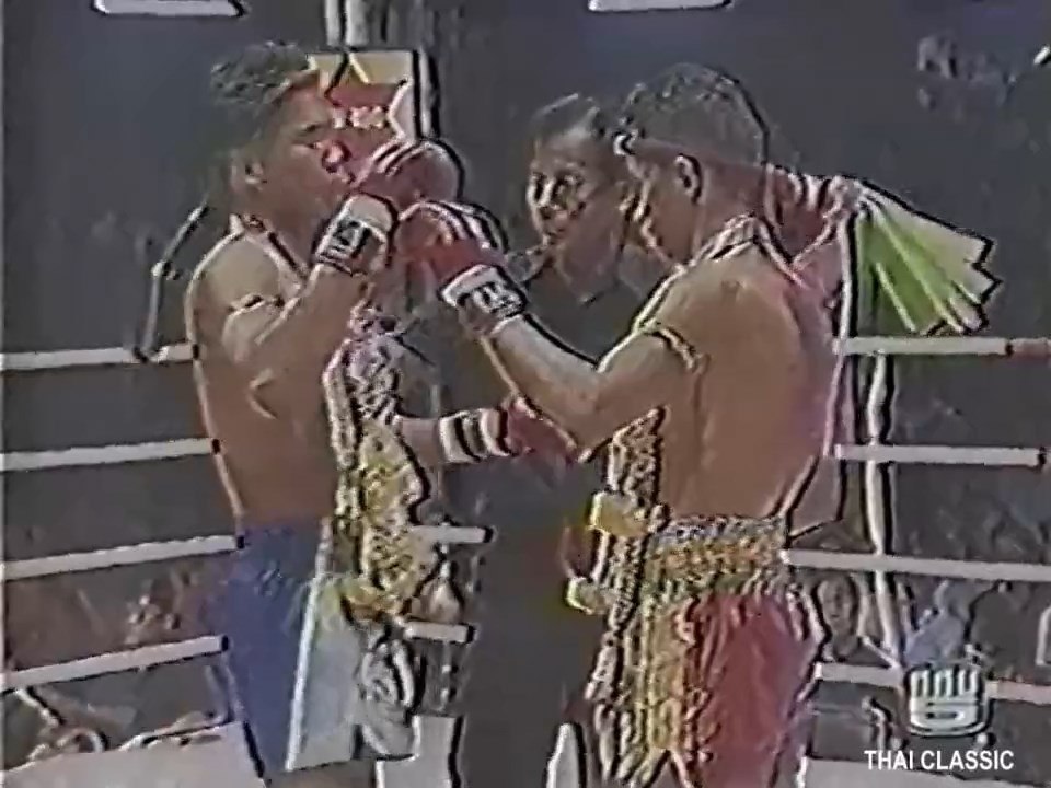 Jongsanan Fairtex VS Sakmongkol SitChuchok