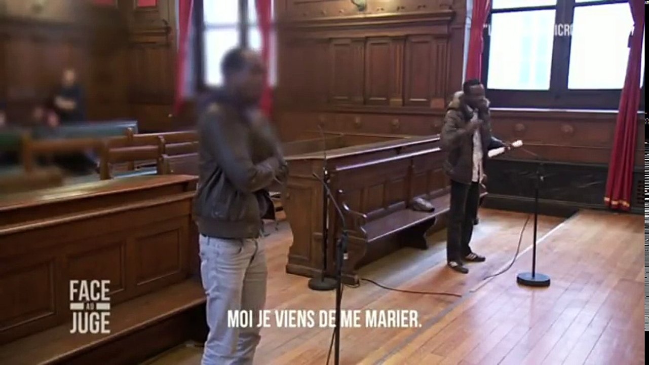 "C'est mon frère, mais lui ne sait pas que je suis son frère" A mourir de rire