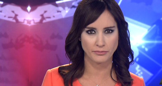 Nazlı Çelik'ten Ünlü Oyuncunun Evine Gitti İddialarına Zehir Zemberek Açıklama: Ahlak Dışıdır