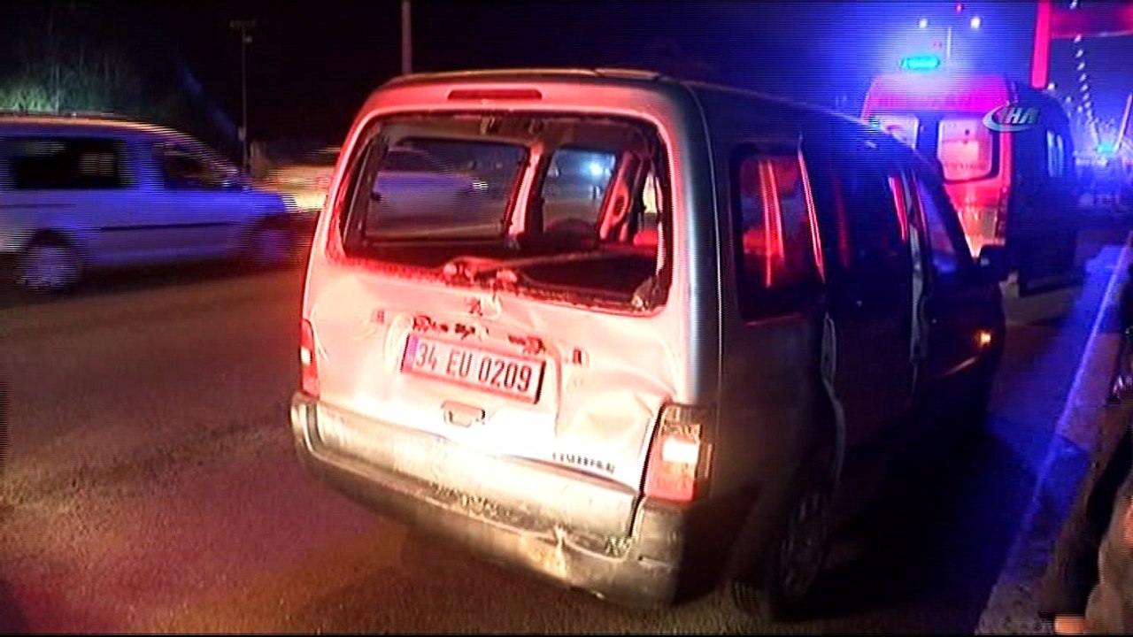 FSM Köprüsü girişinde sıkışmalı kaza: 1 yaralı