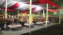 Endonezya'da 437 Çiftin Toplu Nikah Töreni