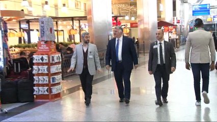 2017'nin son yolcusu ile 2018'in ilk yolcusuna THY'den bilet jesti