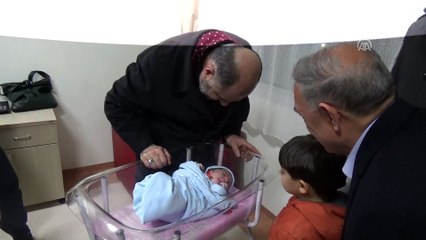 Niğde'de yeni yılın ilk bebeği dünyaya geldi