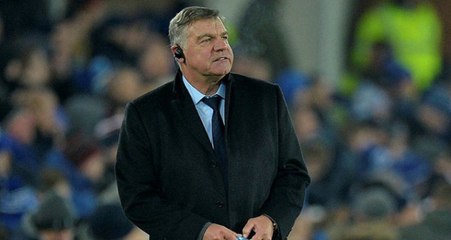 Sam Allardyce'ın 27 Yıllık Kariyerinin En Pahalı Transferi Cenk Tosun Oldu