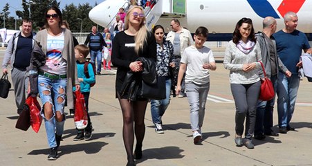 Financial Times: Turistler, Türkiye'ye Geri Dönüyor