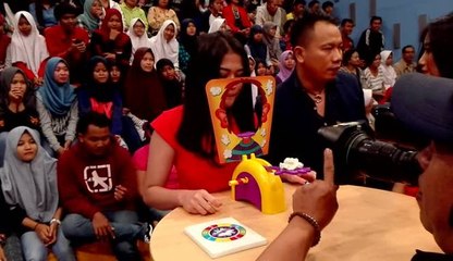 Main Games Bareng Duo Serigala