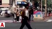 Michael Jackson dansı yaparak trafiği yöneten polis
