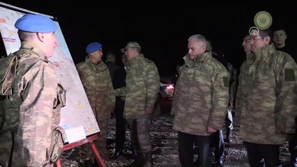 Başbakan Yıldırım, komandoların zorlu eğitimini izledi (2) - ISPARTA