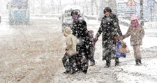 Erzurum, Yeni Yılda Beyaza Büründü! Kar Kalınlığı 10 Santimi Geçti