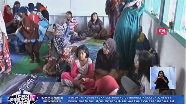 Sejumlah Pengungsi Pingsan Mengetahui Rumahnya Hancur Tersapu Puting Beliung
