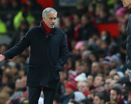 Mourinho feels 'unlucky' with penalty decisions