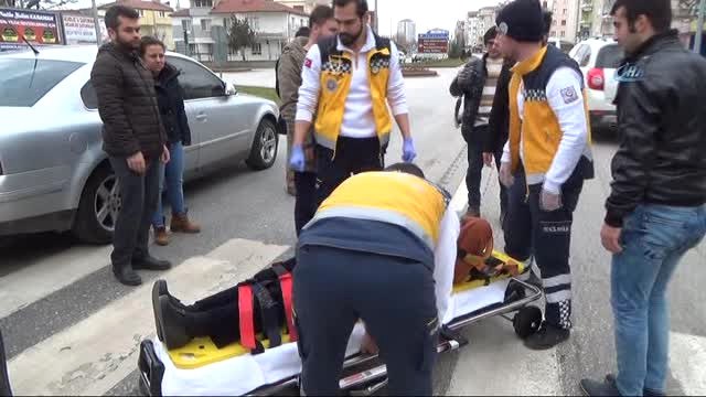 Otomobilin Çarptığı Yaşlı Kadın Yaralandı