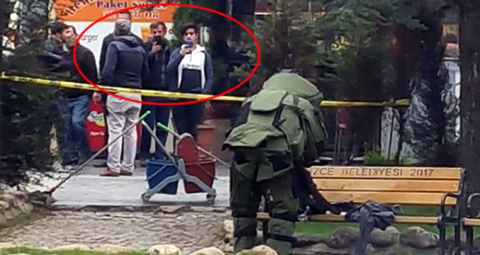 Şüpheli Paket Patlatılırken Canını Hiçe Sayan Bir Grup Canlı Yayın İçin Uğraşıyordu