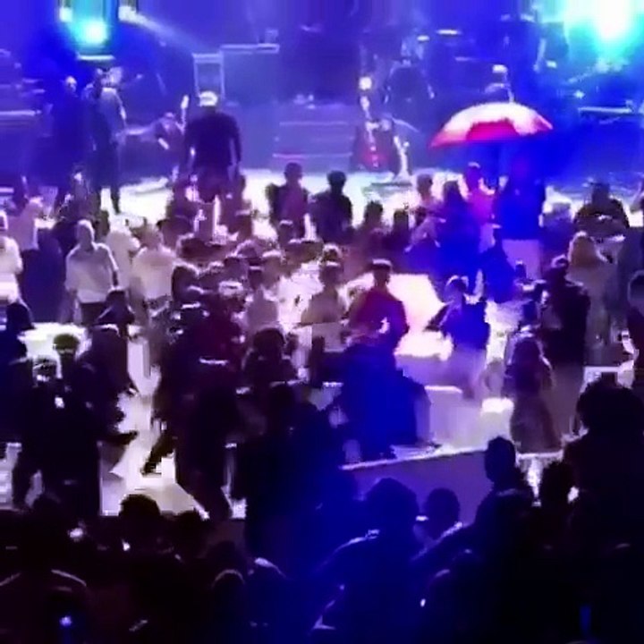 Video. !Ultimo Minuto! Tr3mendo pleito en pleno concierto de Ozuna y Bad Bunny! Cuando el pleito inicia Ozuna se queda y
