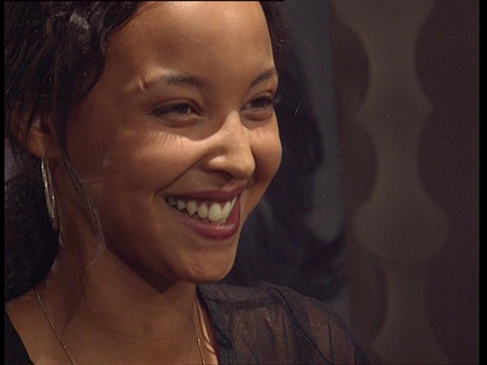 Hila Bronstein - Vom Popstars-Casting zum Bro'Sis-Popstar (2002)