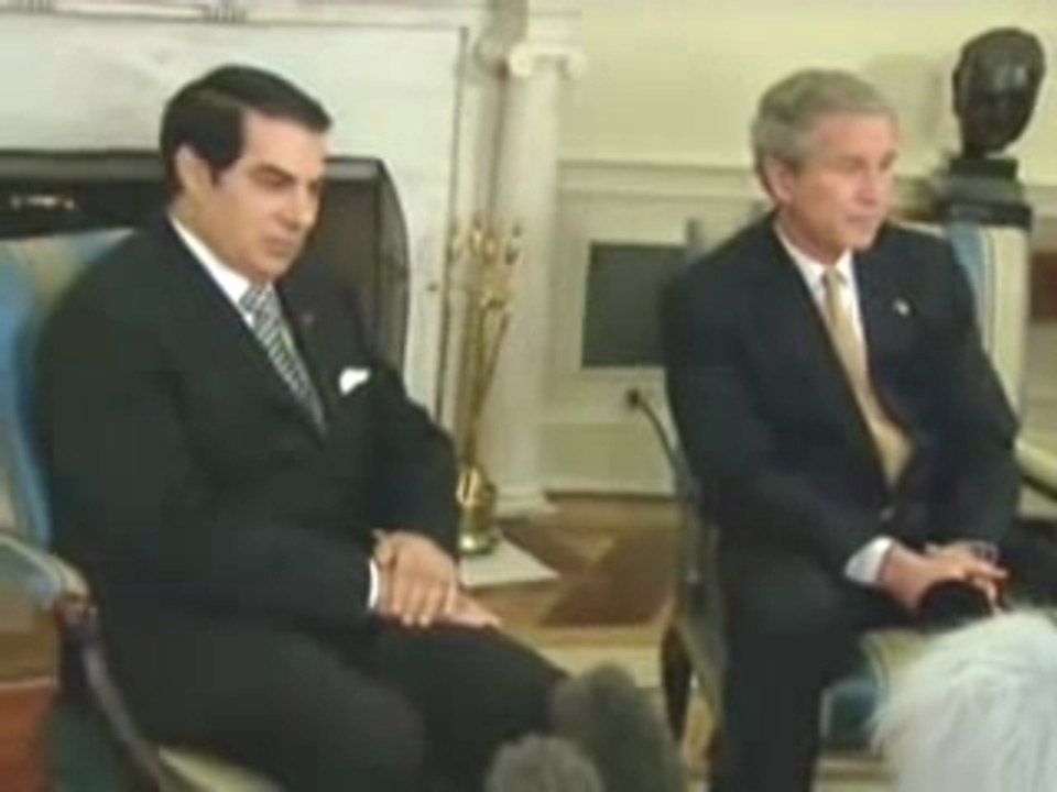 بن على وهز الراس امام سيدهtunis