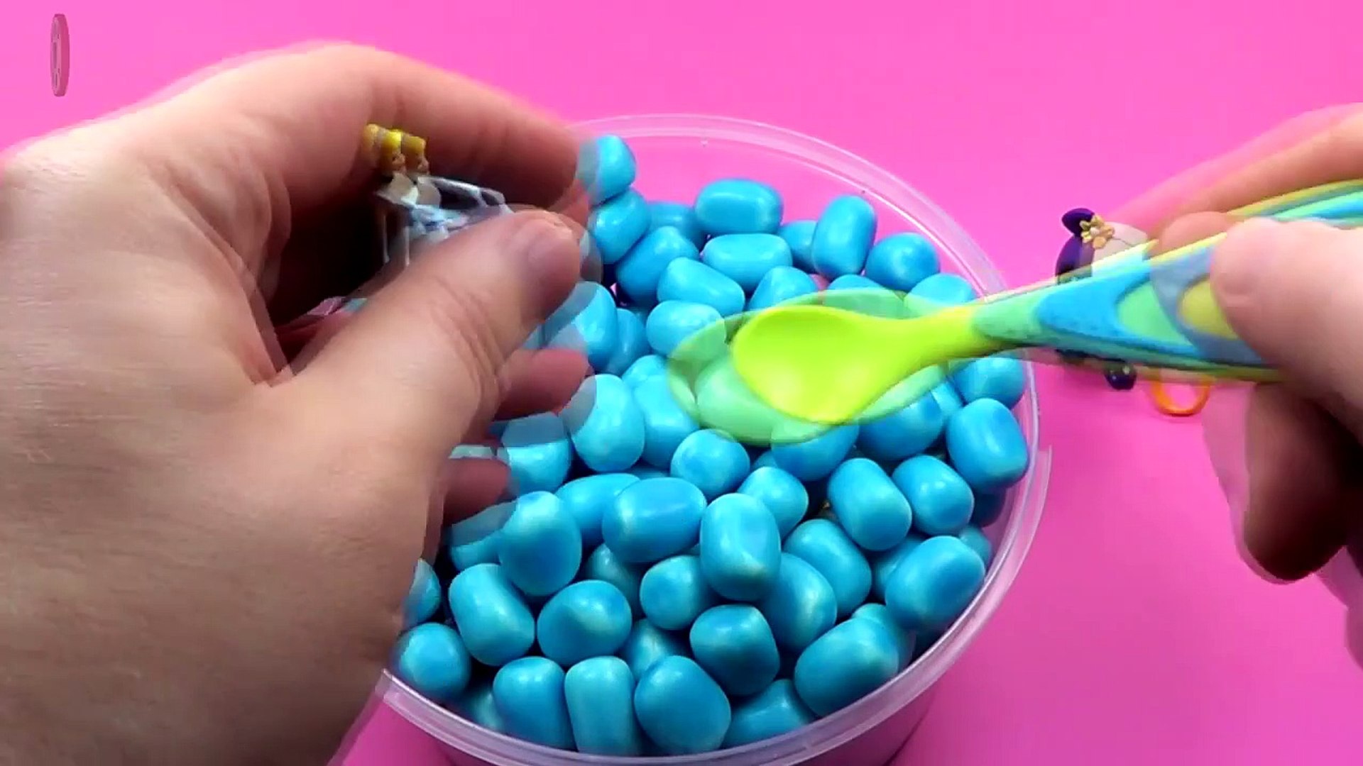 ⁣Haribo Maoam Surprise Toys _ Hide & Seek _ Peppa _ Littlest Pet Shop _ Frozen _ Zelfs _ Hello