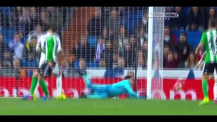 Best 50 Goalkeeper Saves Of 2017