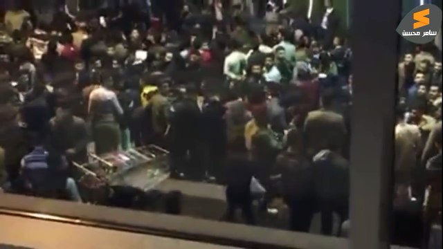 شاهد التحرش في البنات مول بغداد ليلة رأس السنة 2018 وتدخل الشرطة لمنعهم !!