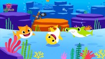 Pirate Baby Shark _ Halloween Songs _ Pinkfong Songs for