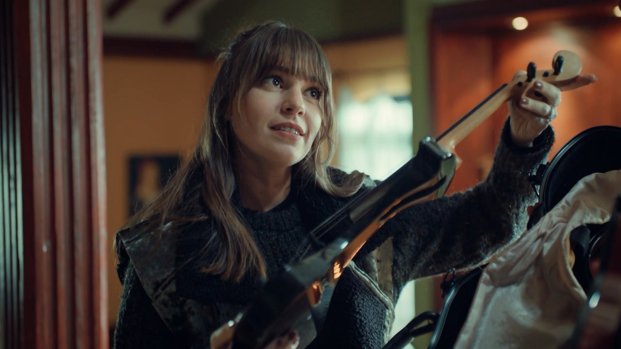 İstanbullu Gelin 31. Bölüm Sezen Aksu - Biliyorsun