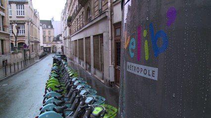 Le nouveau Vélib' fait un timide démarrage à Paris
