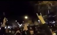 İran'daki Gösterilere Katılan Azeri Türkler, Bozkurt İşareti Yaptı