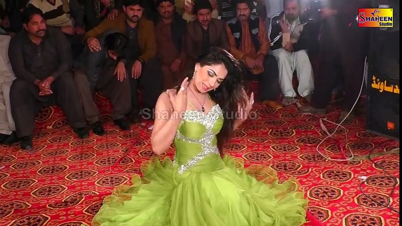 Mehak Malik Main Kyun Na Naz Dekhawan New Latest Mujra 2018