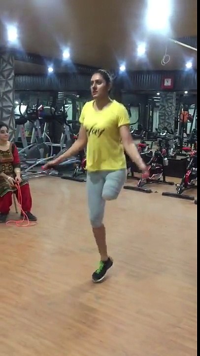 Elle saute à la corde après une amputation de la jambe, quel courage !