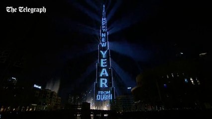 Скачать видео: Dubai : spectacle lumineux record du nouvel an du Burj Khalifa - 2018