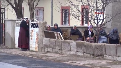 Kayseri-Gazdan Zehirlenen Ana-Oğul Toprağa Verildi