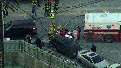 - New York’ta 4 Katlı Binada Yangın: 8 Yaralı