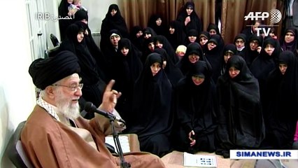 خامنئي يتهم "اعداء" إيران بالوقوف خلف الاضطرابات