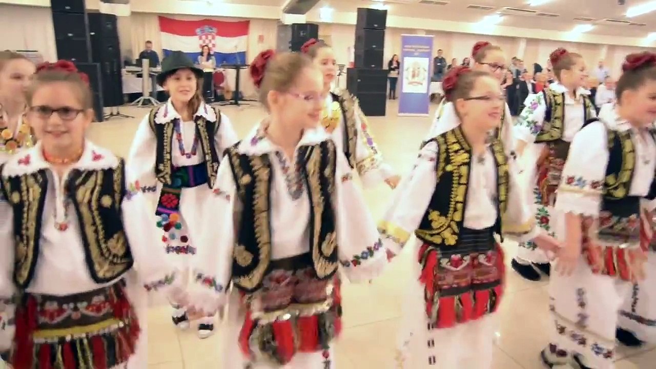 Nastup Rubinke smotra folklora 2014